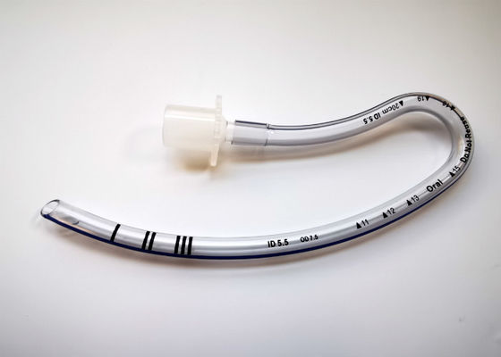 Αγορά Endotracheal σωλήνας PVC μέσω της μύτης 5.5mm προφορικό Endotracheal Intubation σε απευθείας σύνδεση κατασκευή